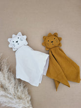 Load image into Gallery viewer, Lion Blanket Lovie for Babies and Toddlers
