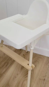 Ikea highchair diy hack with accessories.  Cushion cover, placemat, footrest and leg wraps Video